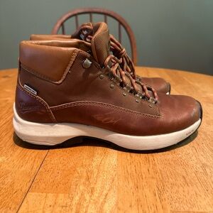 DANNER Women's Size 8M Caprine EVO Cathay Spice Waterproof Dry #31283 Boots